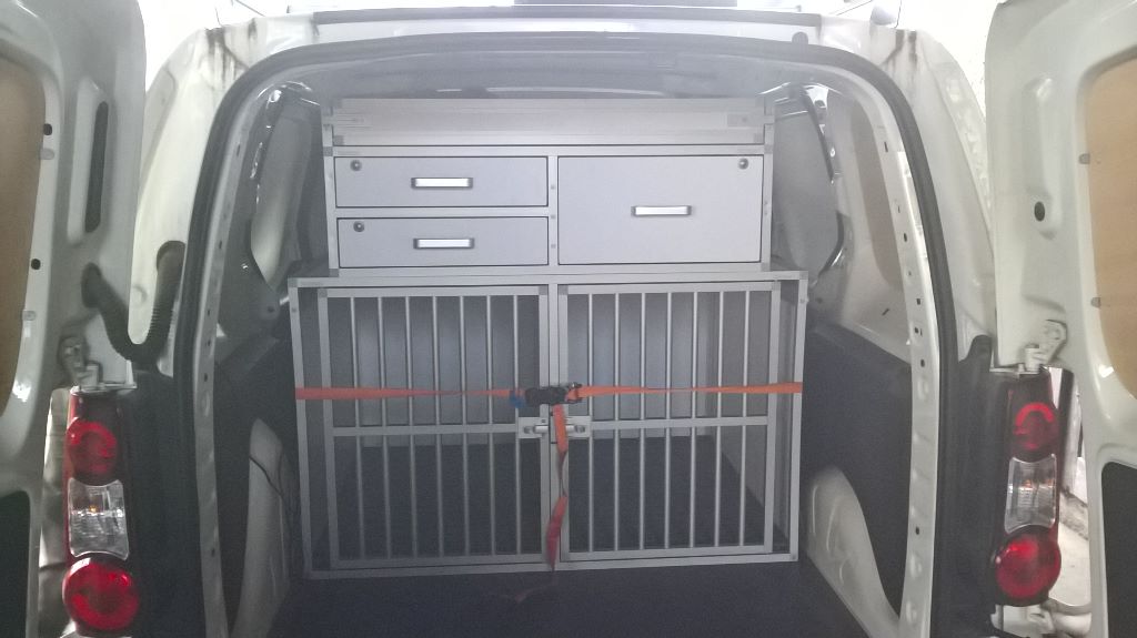 Du Vieux Rhin - Caisse de transport à vendre